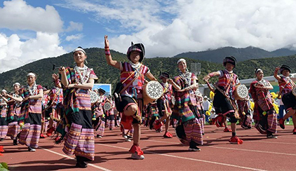 2018西藏林芝雅魯藏布生態(tài)文化旅游節(jié)節(jié)慶民族服裝定制案例